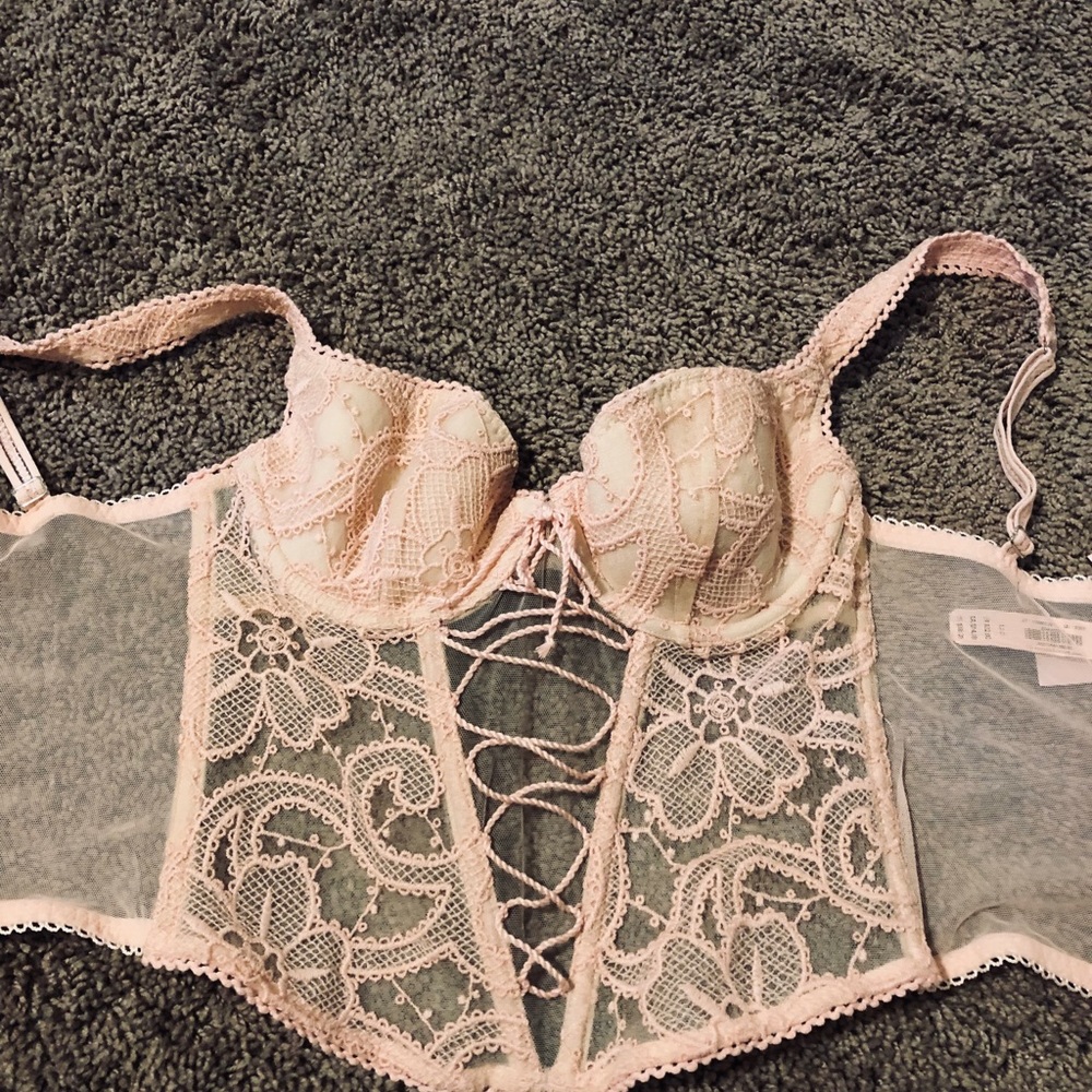 Victoria Secret baby pink corset/bustier 32C